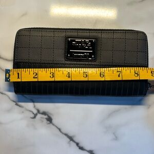 Loungefly Star Wars wallet NWOT